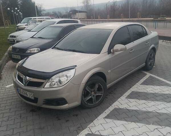 Бежевый Опель Вектра, объемом двигателя 1.9 л и пробегом 300 тыс. км за 4500 $, фото 5 на Automoto.ua