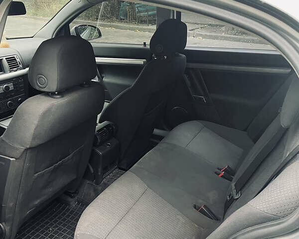 Бежевый Опель Вектра, объемом двигателя 2.2 л и пробегом 187 тыс. км за 4600 $, фото 4 на Automoto.ua