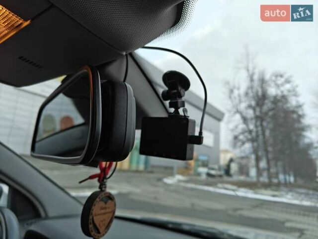 Бежевый Опель Вектра, объемом двигателя 2.2 л и пробегом 164 тыс. км за 5800 $, фото 36 на Automoto.ua