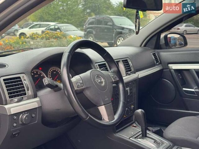 Бежевый Опель Вектра, объемом двигателя 2.2 л и пробегом 200 тыс. км за 6250 $, фото 26 на Automoto.ua