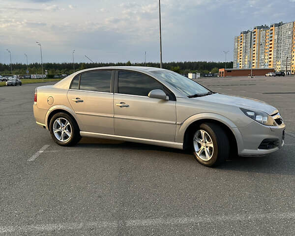 Бежевий Опель Вектра, об'ємом двигуна 2.2 л та пробігом 213 тис. км за 7100 $, фото 4 на Automoto.ua