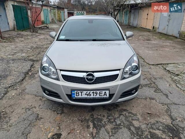 Бежевий Опель Вектра, об'ємом двигуна 2.2 л та пробігом 72 тис. км за 7600 $, фото 9 на Automoto.ua