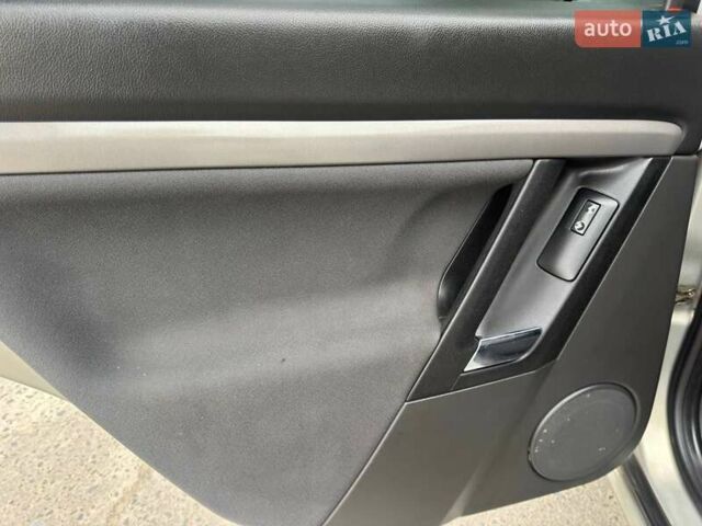 Бежевый Опель Вектра, объемом двигателя 2.2 л и пробегом 200 тыс. км за 6250 $, фото 43 на Automoto.ua