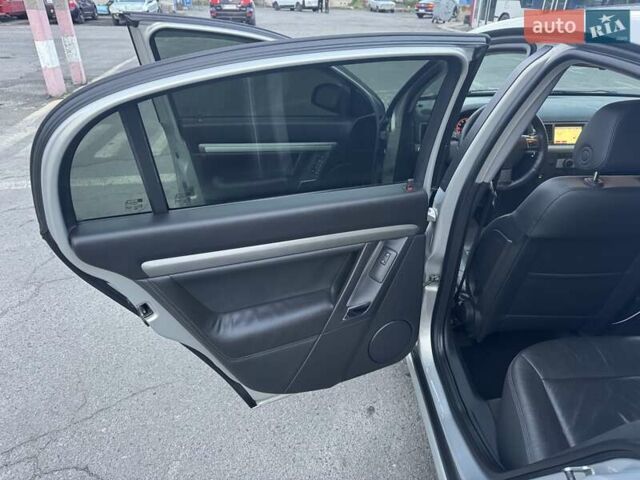 Бежевий Опель Вектра, об'ємом двигуна 2.2 л та пробігом 150 тис. км за 6800 $, фото 18 на Automoto.ua