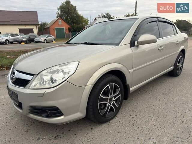 Бежевый Опель Вектра, объемом двигателя 2.2 л и пробегом 200 тыс. км за 6250 $, фото 23 на Automoto.ua