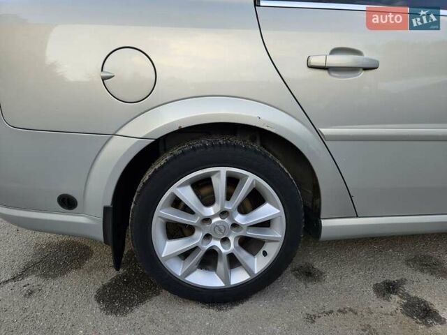 Бежевий Опель Вектра, об'ємом двигуна 2.2 л та пробігом 298 тис. км за 6000 $, фото 14 на Automoto.ua