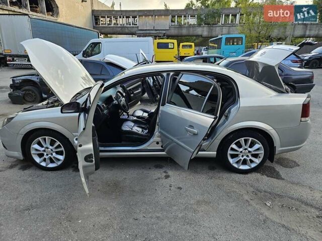 Бежевий Опель Вектра, об'ємом двигуна 2.2 л та пробігом 298 тис. км за 6000 $, фото 47 на Automoto.ua