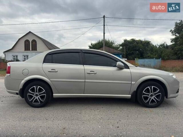 Бежевый Опель Вектра, объемом двигателя 2.2 л и пробегом 200 тыс. км за 6250 $, фото 19 на Automoto.ua