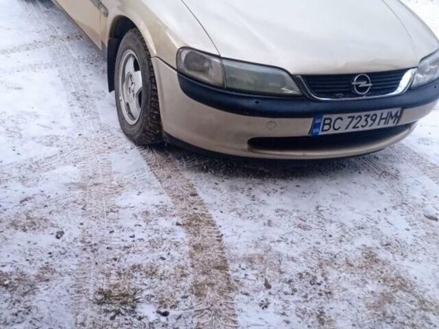Бежевый Опель Вектра, объемом двигателя 1.6 л и пробегом 280 тыс. км за 2800 $, фото 6 на Automoto.ua