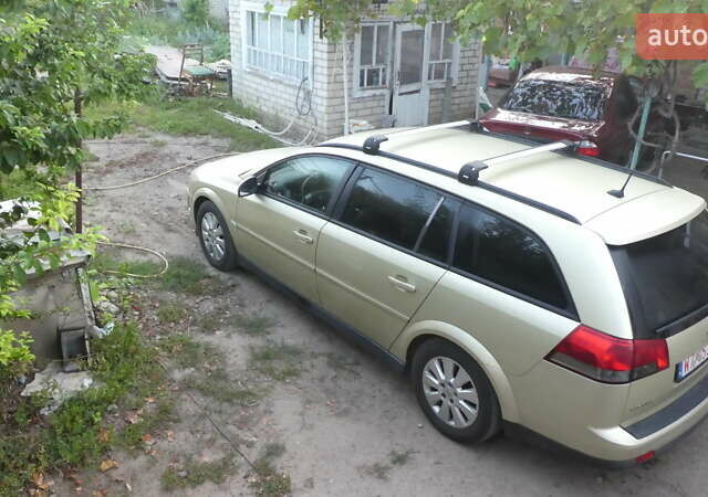 Бежевый Опель Вектра, объемом двигателя 1.91 л и пробегом 300 тыс. км за 5913 $, фото 12 на Automoto.ua