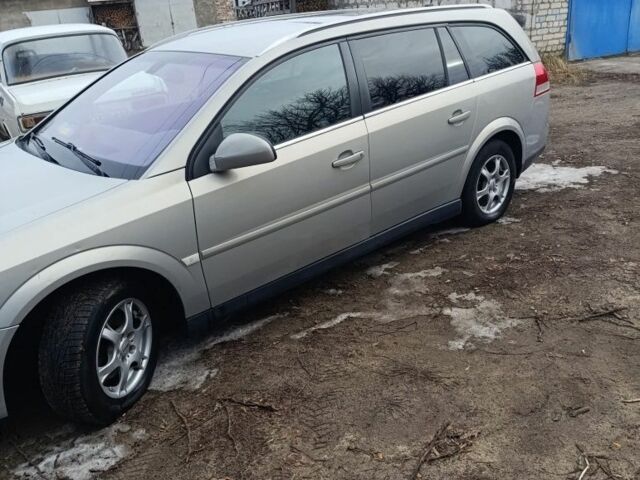 Бежевий Опель Вектра, об'ємом двигуна 1.9 л та пробігом 189 тис. км за 5500 $, фото 1 на Automoto.ua