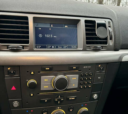 Бежевий Опель Вектра, об'ємом двигуна 1.8 л та пробігом 130 тис. км за 6800 $, фото 7 на Automoto.ua