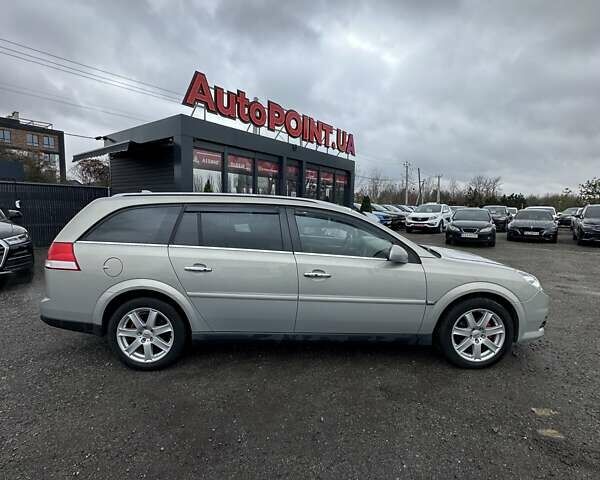 Бежевий Опель Вектра, об'ємом двигуна 2.2 л та пробігом 248 тис. км за 5900 $, фото 4 на Automoto.ua