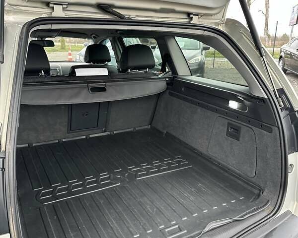 Бежевий Опель Вектра, об'ємом двигуна 2.2 л та пробігом 248 тис. км за 5900 $, фото 12 на Automoto.ua