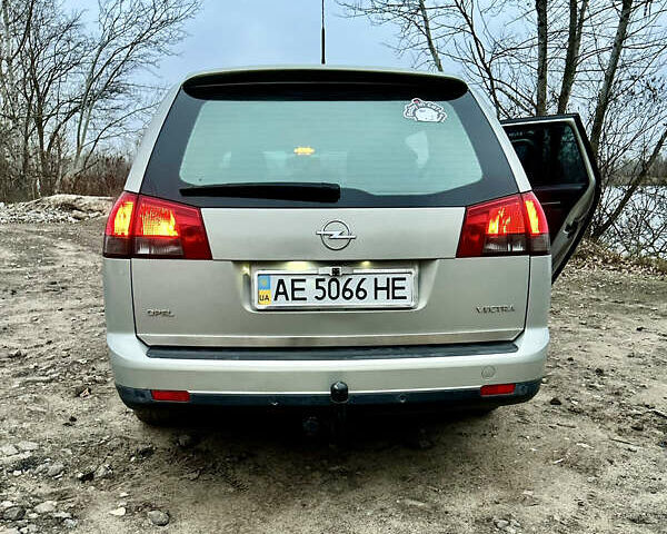 Бежевий Опель Вектра, об'ємом двигуна 1.8 л та пробігом 130 тис. км за 6800 $, фото 2 на Automoto.ua