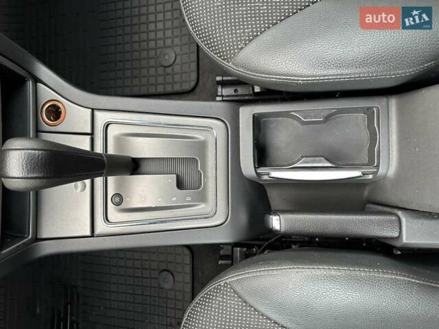 Бежевий Опель Вектра, об'ємом двигуна 2.2 л та пробігом 248 тис. км за 5900 $, фото 27 на Automoto.ua