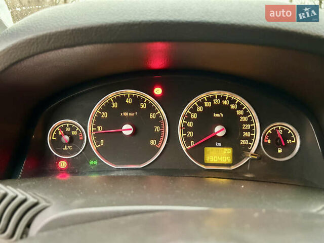 Бежевий Опель Вектра, об'ємом двигуна 1.8 л та пробігом 130 тис. км за 6800 $, фото 9 на Automoto.ua