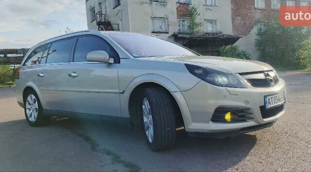 Бежевый Опель Вектра, объемом двигателя 1.9 л и пробегом 260 тыс. км за 6300 $, фото 43 на Automoto.ua