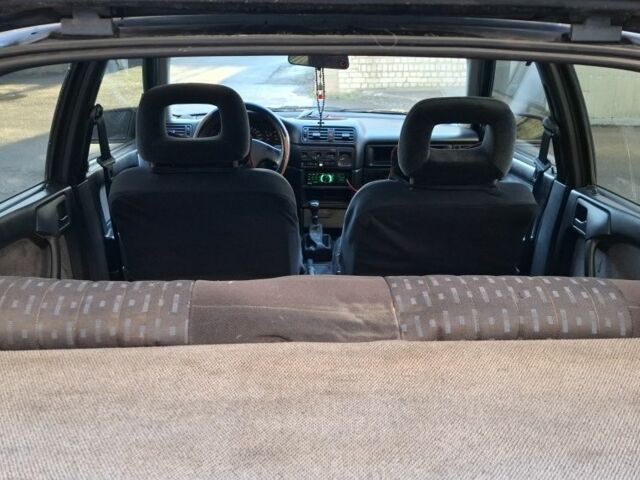 Черный Опель Вектра, объемом двигателя 2 л и пробегом 320 тыс. км за 1700 $, фото 14 на Automoto.ua