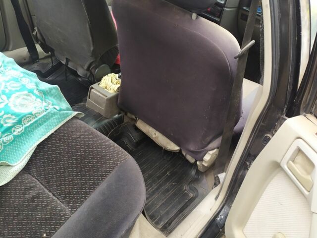 Черный Опель Вектра, объемом двигателя 0 л и пробегом 240 тыс. км за 1500 $, фото 5 на Automoto.ua