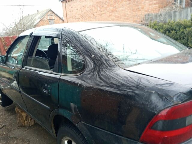 Чорний Опель Вектра, об'ємом двигуна 2 л та пробігом 400 тис. км за 500 $, фото 5 на Automoto.ua