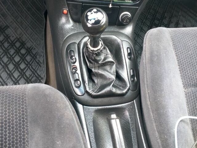 Черный Опель Вектра, объемом двигателя 2.2 л и пробегом 400 тыс. км за 3100 $, фото 9 на Automoto.ua