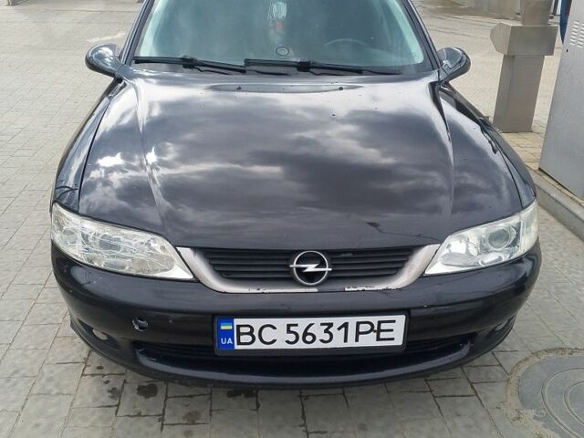 Черный Опель Вектра, объемом двигателя 2.2 л и пробегом 400 тыс. км за 3100 $, фото 15 на Automoto.ua