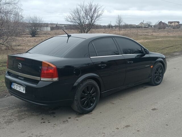 Черный Опель Вектра, объемом двигателя 2.2 л и пробегом 250 тыс. км за 3800 $, фото 3 на Automoto.ua
