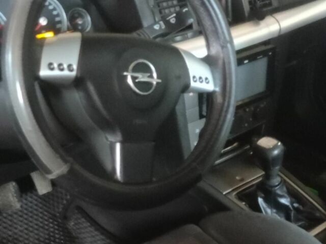 Чорний Опель Вектра, об'ємом двигуна 2.2 л та пробігом 329 тис. км за 3900 $, фото 5 на Automoto.ua