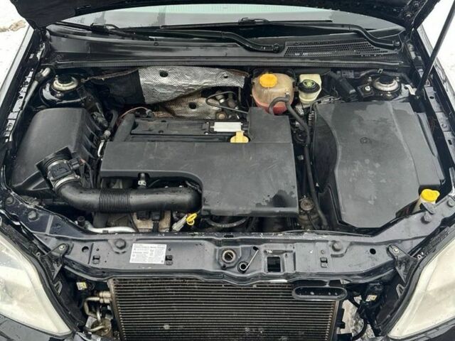 Чорний Опель Вектра, об'ємом двигуна 2.2 л та пробігом 300 тис. км за 3500 $, фото 8 на Automoto.ua