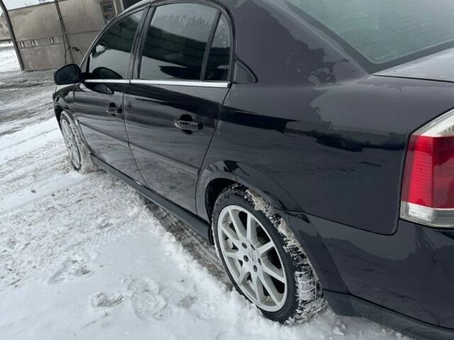 Чорний Опель Вектра, об'ємом двигуна 2.2 л та пробігом 300 тис. км за 3500 $, фото 4 на Automoto.ua