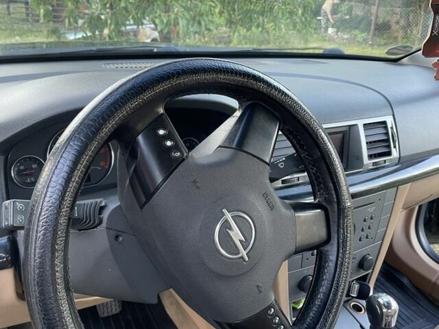 Черный Опель Вектра, объемом двигателя 2.2 л и пробегом 342 тыс. км за 4500 $, фото 8 на Automoto.ua