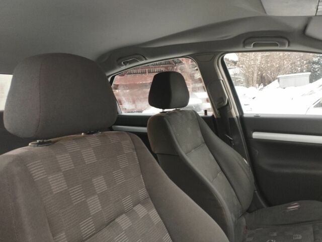 Черный Опель Вектра, объемом двигателя 1.8 л и пробегом 200 тыс. км за 1750 $, фото 10 на Automoto.ua