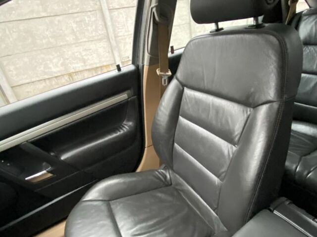 Черный Опель Вектра, объемом двигателя 1.9 л и пробегом 320 тыс. км за 4250 $, фото 18 на Automoto.ua