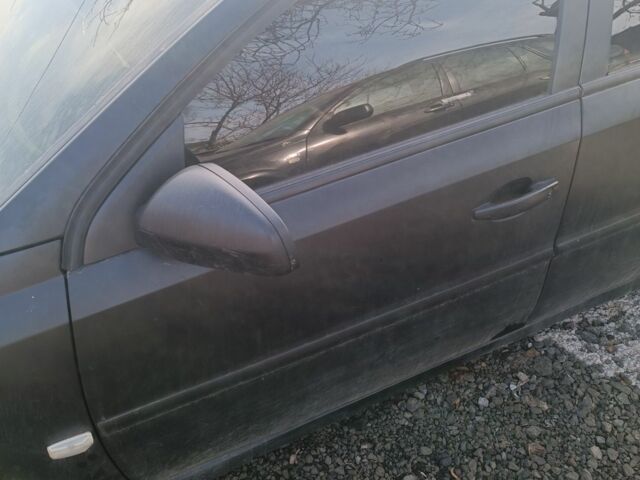 Опель Вектра 2006 у Краматорске на Automoto.ua Чорний Опель Вектра, об'ємом двигуна 0 л та пробігом 2 тис. км за 2142 $, фото 3 на Automoto.ua