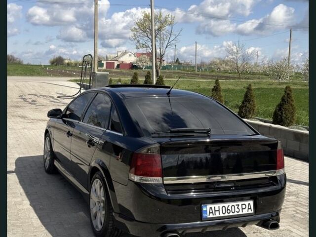 Черный Опель Вектра, объемом двигателя 2.8 л и пробегом 270 тыс. км за 7628 $, фото 3 на Automoto.ua