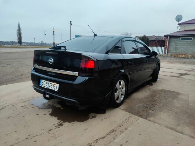 Черный Опель Вектра, объемом двигателя 2.2 л и пробегом 351 тыс. км за 3950 $, фото 3 на Automoto.ua