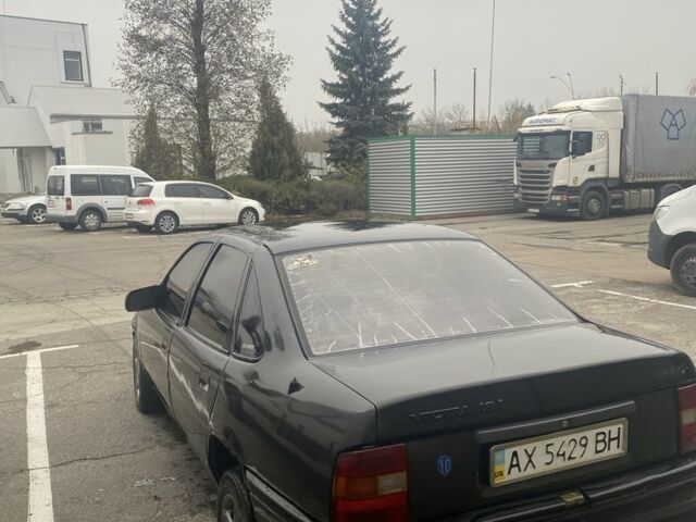 Чорний Опель Вектра, об'ємом двигуна 1.6 л та пробігом 258 тис. км за 1200 $, фото 5 на Automoto.ua