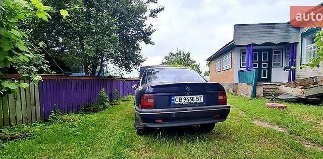 Опель Вектра 1989 в Нежине на Automoto.ua Черный Опель Вектра, объемом двигателя 2 л и пробегом 170 тыс. км за 1300 $, фото 2 на Automoto.ua