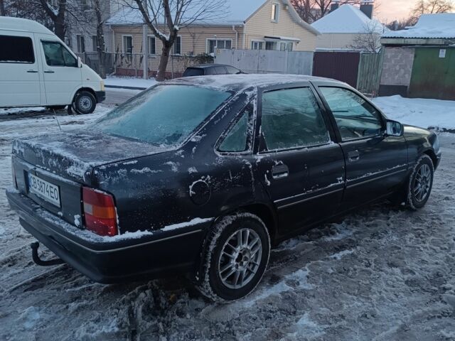 Чорний Опель Вектра, об'ємом двигуна 2 л та пробігом 128 тис. км за 950 $, фото 6 на Automoto.ua