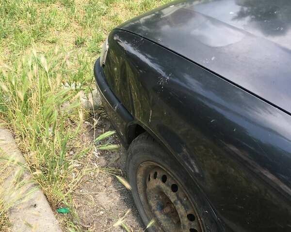Чорний Опель Вектра, об'ємом двигуна 2 л та пробігом 350 тис. км за 750 $, фото 4 на Automoto.ua