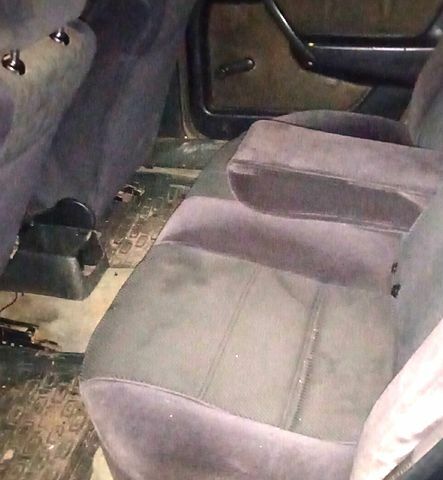 Чорний Опель Вектра, об'ємом двигуна 20 л та пробігом 0 тис. км за 1100 $, фото 4 на Automoto.ua
