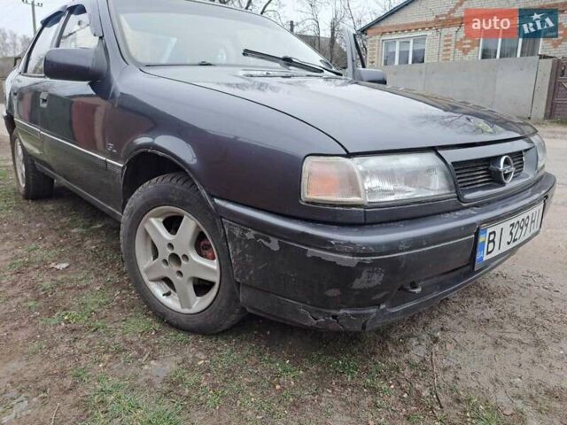 Чорний Опель Вектра, об'ємом двигуна 1.6 л та пробігом 392 тис. км за 1500 $, фото 2 на Automoto.ua