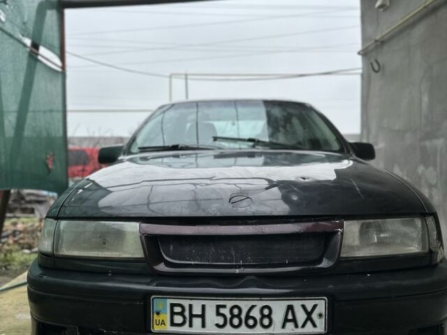 Черный Опель Вектра, объемом двигателя 2 л и пробегом 180 тыс. км за 1850 $, фото 5 на Automoto.ua