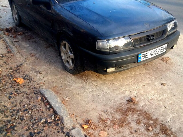 Черный Опель Вектра, объемом двигателя 2 л и пробегом 0 тыс. км за 1800 $, фото 2 на Automoto.ua