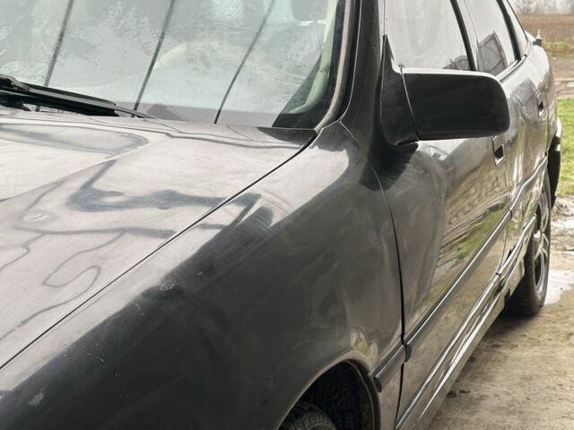 Черный Опель Вектра, объемом двигателя 2 л и пробегом 180 тыс. км за 1850 $, фото 1 на Automoto.ua