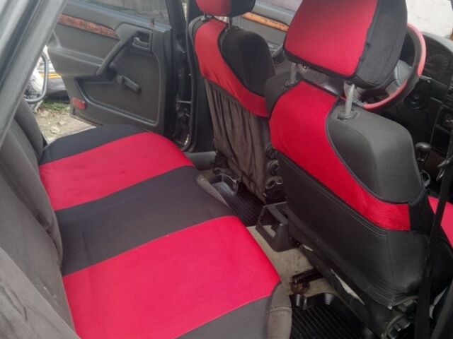 Черный Опель Вектра, объемом двигателя 2 л и пробегом 300 тыс. км за 1193 $, фото 4 на Automoto.ua