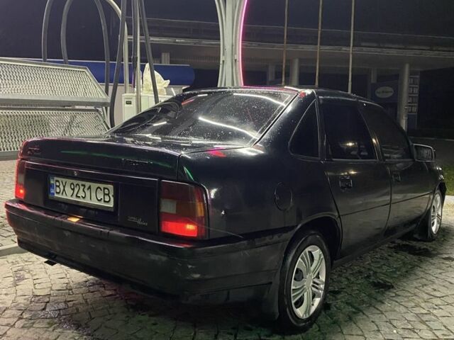 Чорний Опель Вектра, об'ємом двигуна 1.7 л та пробігом 333 тис. км за 1900 $, фото 3 на Automoto.ua