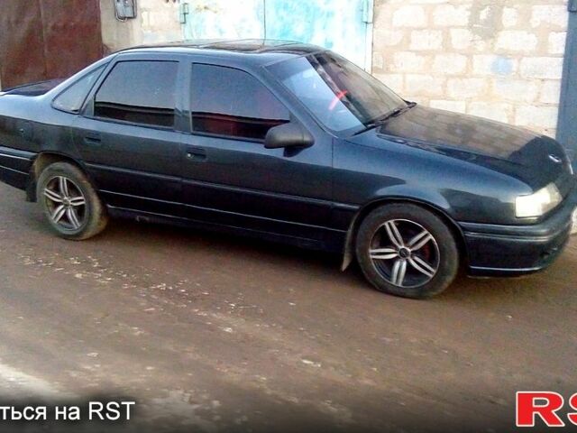 Черный Опель Вектра, объемом двигателя 2 л и пробегом 160 тыс. км за 1550 $, фото 8 на Automoto.ua