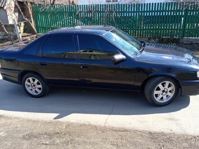 Черный Опель Вектра, объемом двигателя 2 л и пробегом 430 тыс. км за 1350 $, фото 3 на Automoto.ua